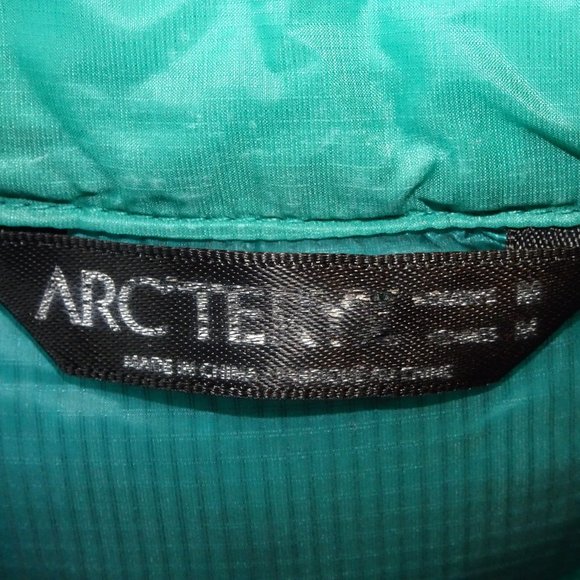 Arc'teryx Cerium Vest | Down Filled | Seafoam Green (Castaway) | EUC | Medium - Picture 5 of 10